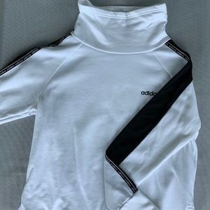 Adidas Sweatshirt